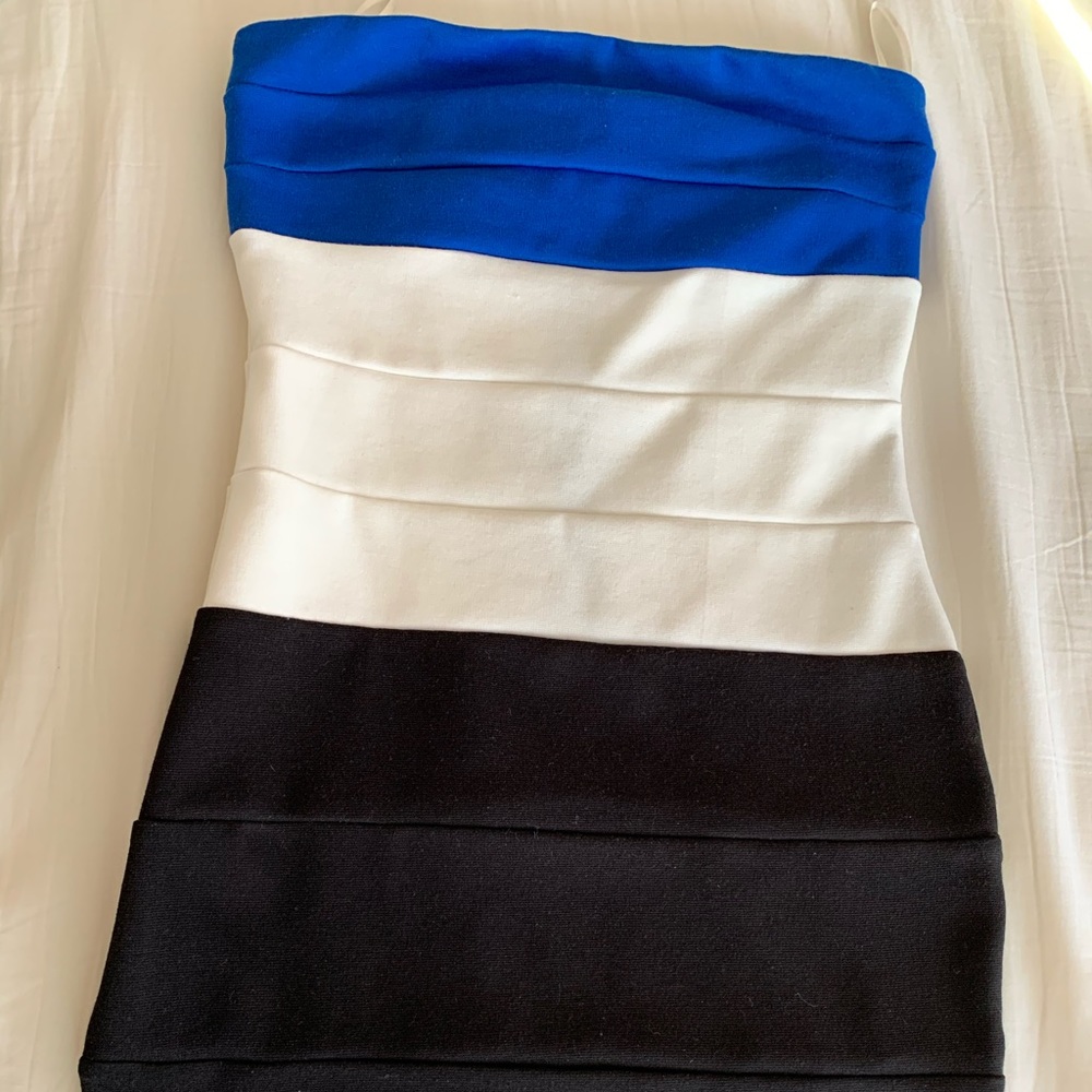 Tight fitting strapless dress